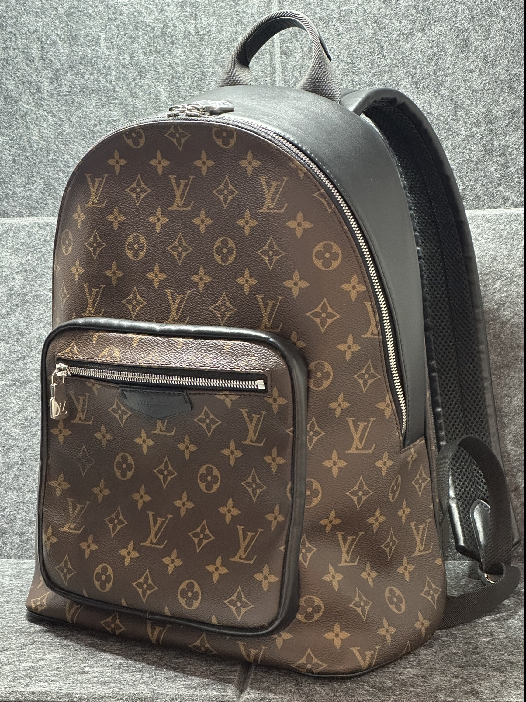 LV　バック