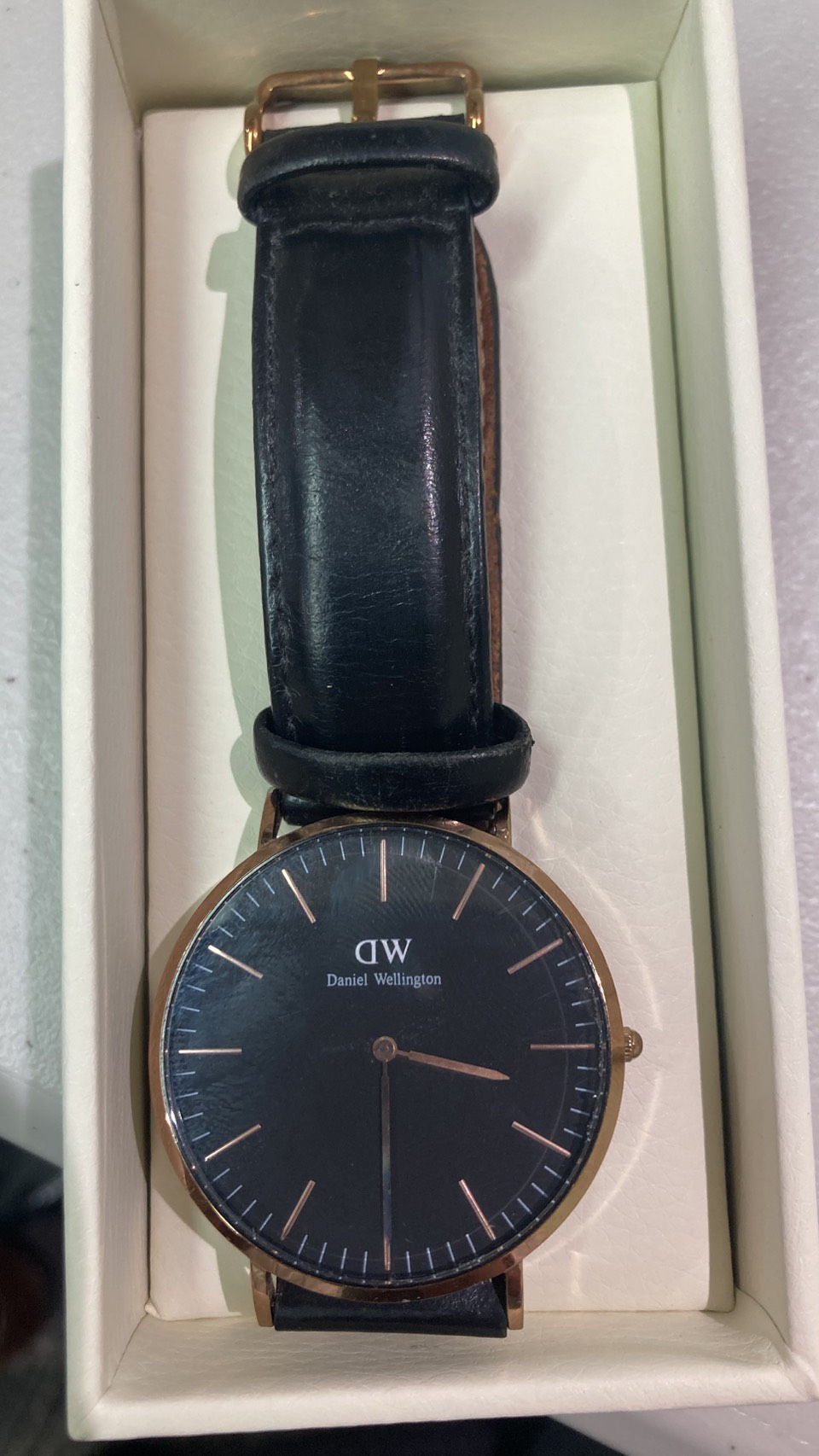 Daniel Wellington買い取りさせていただきました。